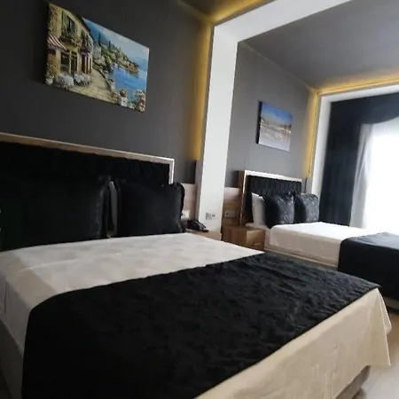 Rose Bay Hotel